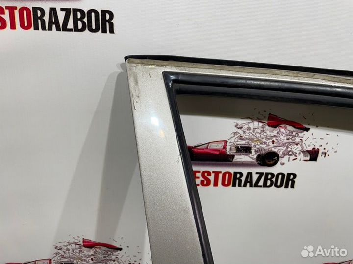 Дверь боковая передняя правая Kia Spectra седан
