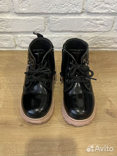 Ботинки для девочки
