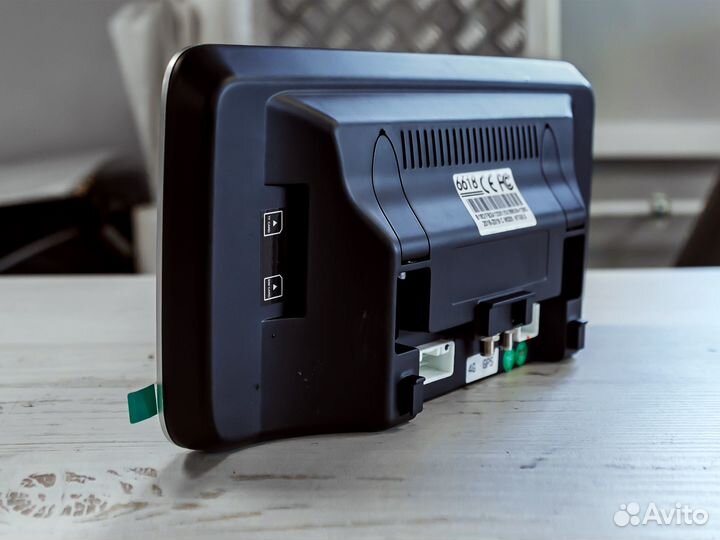 Магнитола Mercedes W205 GLC Radiola