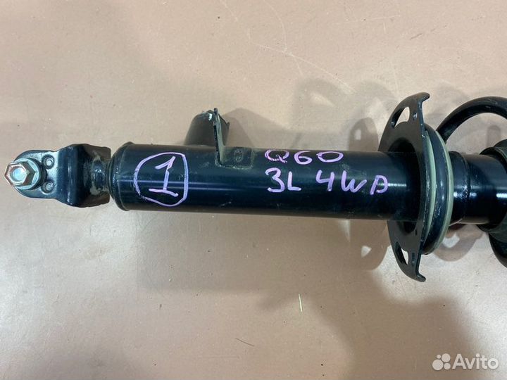 Амортизатор задний правый Infiniti Q60 CV37