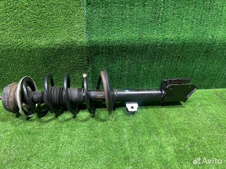 Амортизатор подвески передний правый Renault