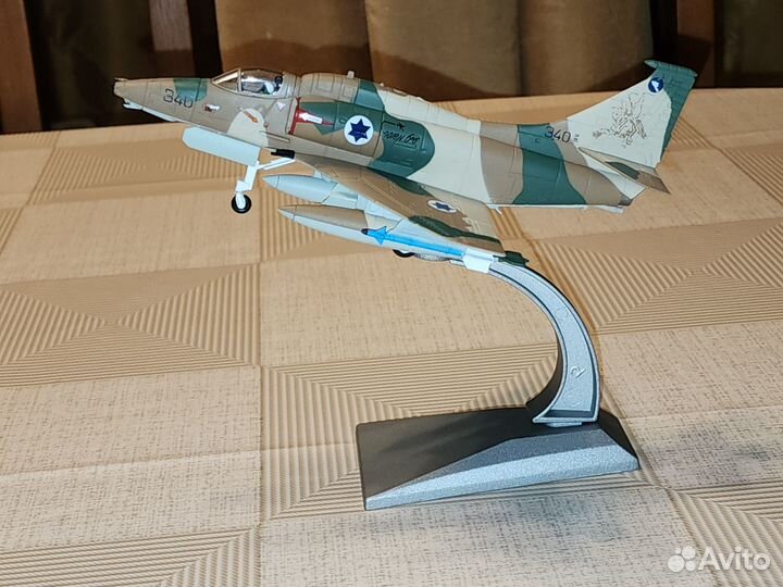 Модель самолета A-4M Skyhawk Fighter 1/72