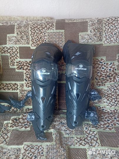 Мотозащита наколенники