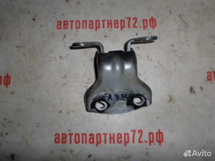 Петля двери задняя правая нижняя Daewoo Gentra 201