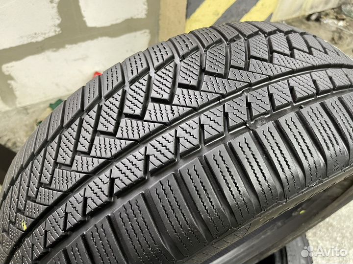 Continental ContiWinterContact TS 850 P 255/50 R19 107V