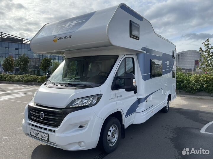 Полуинтегрированный Hobby Siesta, 2016