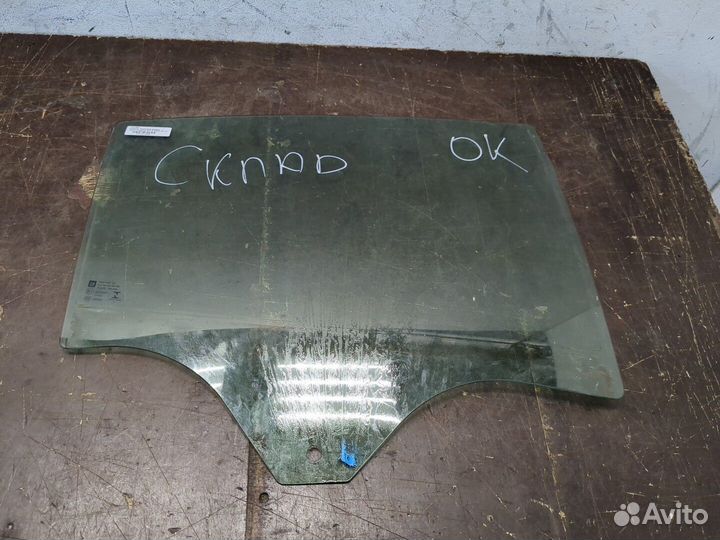 Стекло боковой двери Opel Insignia, 2019