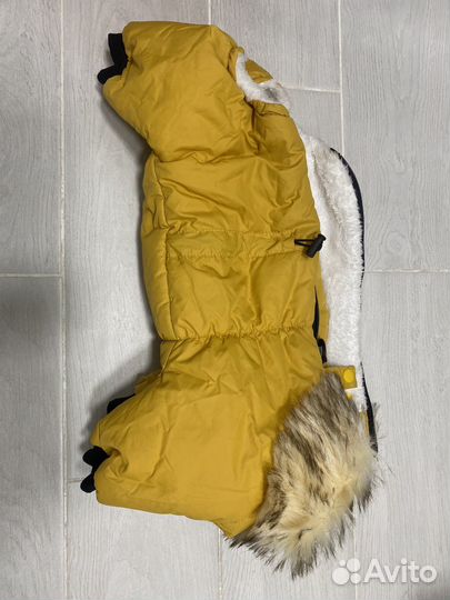 Зимний комбинезон для маленькой собаки