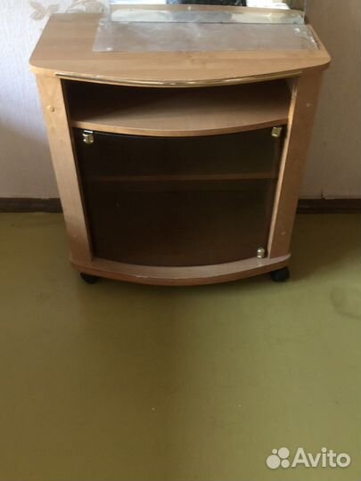 Тумба под телевизор