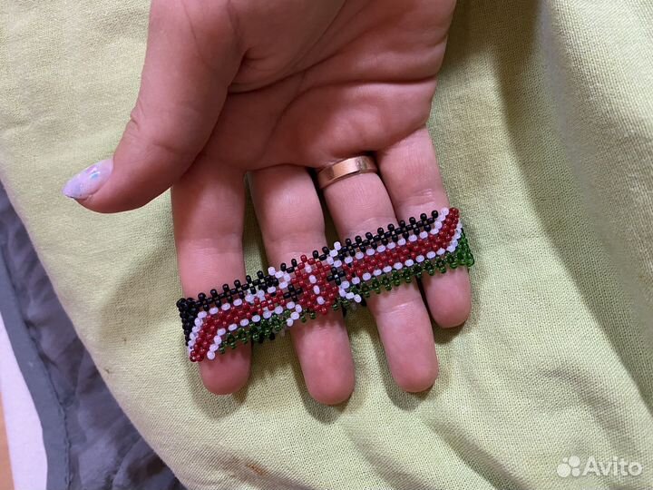 Фенечка «кения»