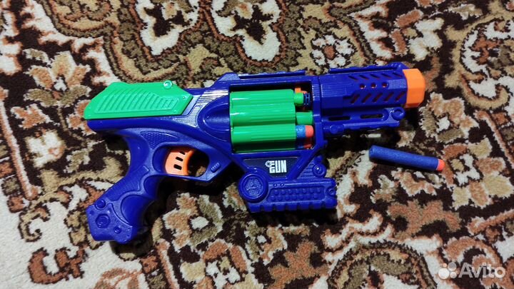 Пистолет бластер