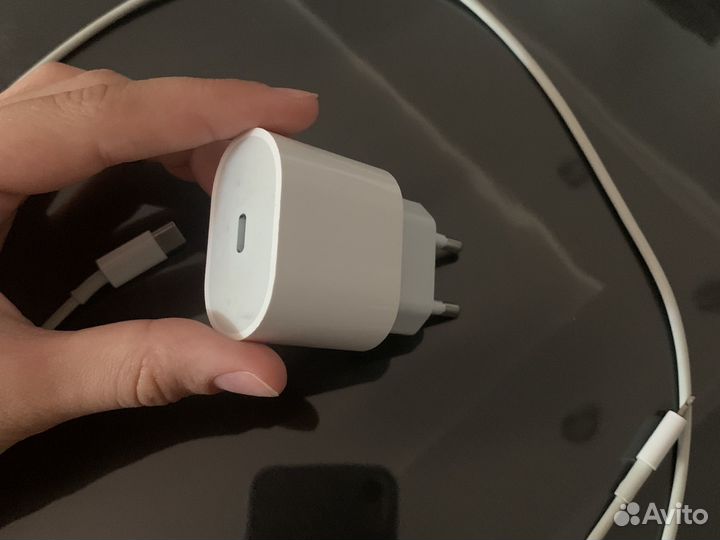 Зарядное устройство для телефона