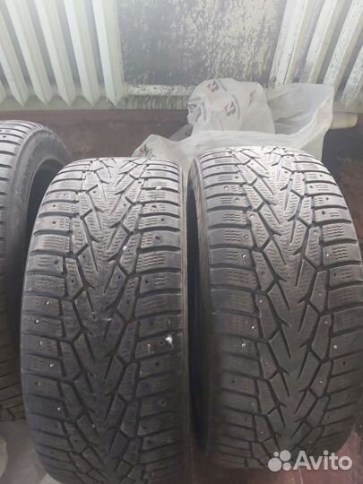 Nokian Tyres Hakkapeliitta 7 235/50 R18 101