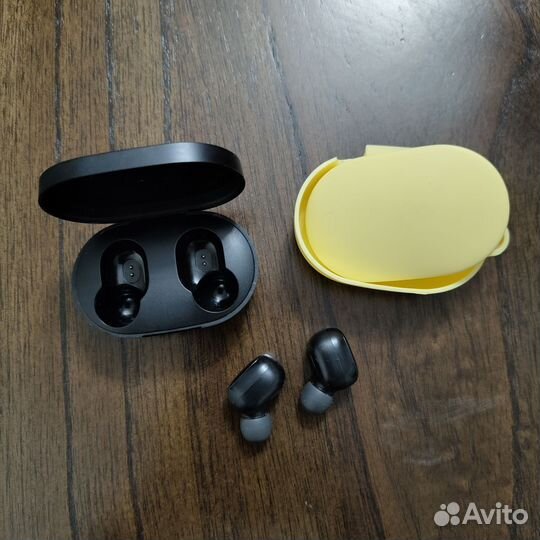 Беспроводные наушники Xiaomi Redmi AirDots