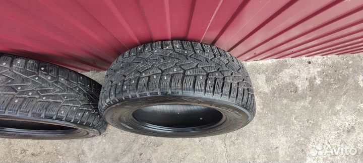 Nokian Tyres Hakkapeliitta 7 215/65 R16 102T