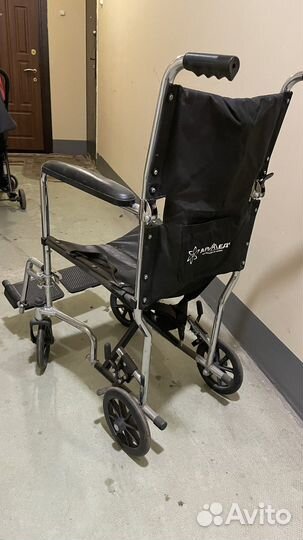 Инвалидная коляска складная бу