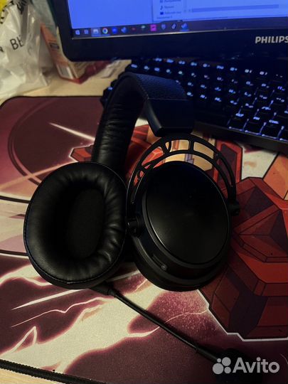 Игровые наушники hyperx