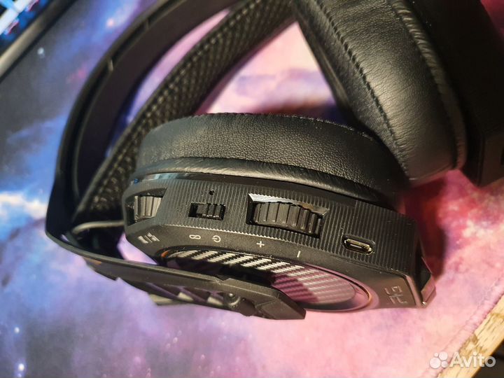 Радиочастотная гарнитура Plantronics RIG 800 HD