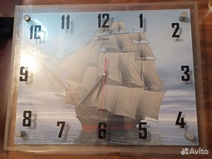 Часы настенные