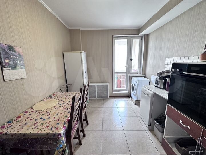 2-к. квартира, 66 м², 7/19 эт.