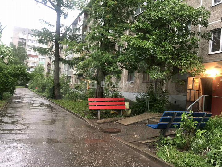 2-к. квартира, 42,7 м², 1/5 эт.