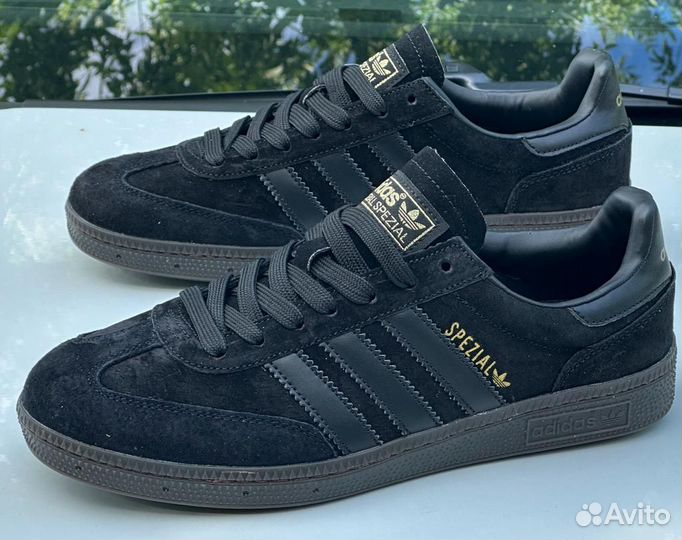 Кроссовки adidas