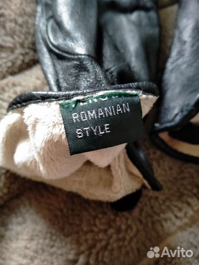 Перчатки женские