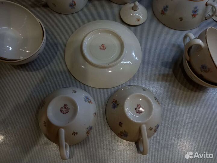 Элементы чайного сервиза СССР Песочное 1962г