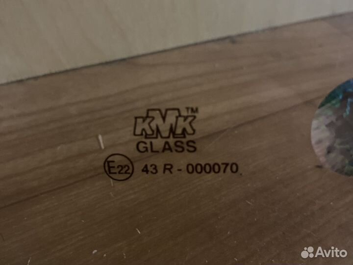 Задние стекло