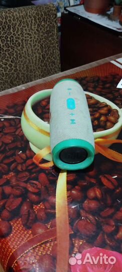 Колонка jbl charge 3