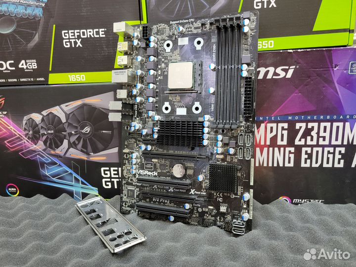 Материнская плата AM3 Plus