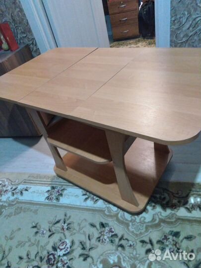 Журнальный стол