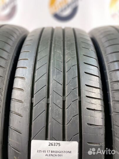 Bridgestone Alenza 001 225/65 R17 104H