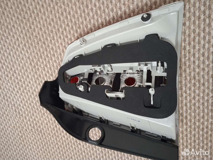 Фонарь задний левый opel zafira b