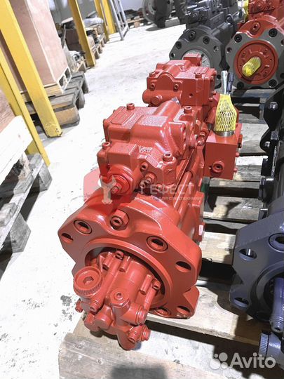 Основной насос Doosan S230LC-5 K3V112DT