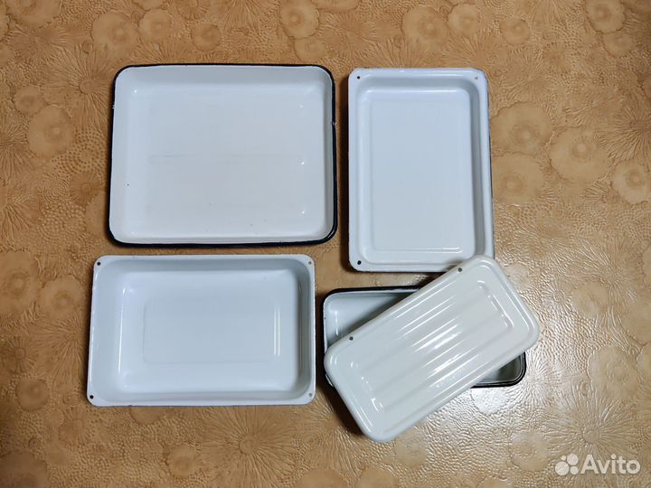 Эмалированный лоток СССР