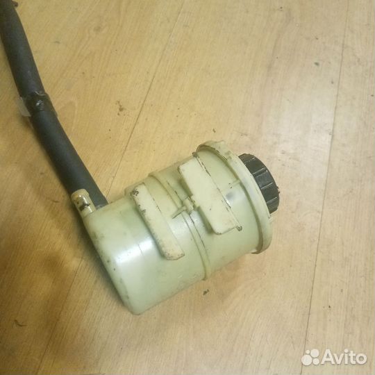 Бачок Гур Рено