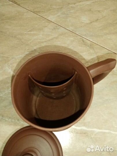 Глиняная кружка