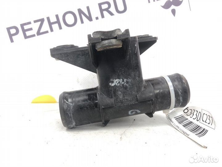 Тройник системы охлаждения Kia Soul хэтчбек 5 дв