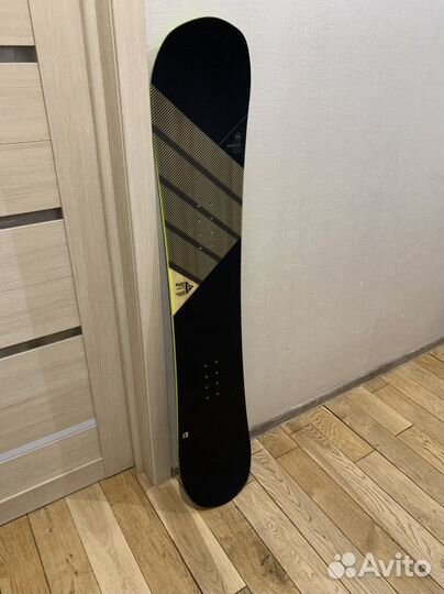 Сноуборд Nidecker Play 149