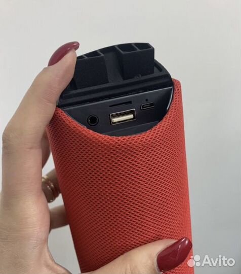 Портативная колонка