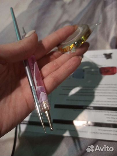 Гибридная лед лампа для маникюра