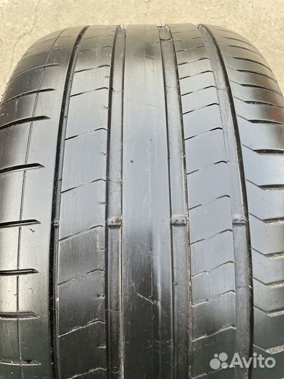 Pirelli P Zero PZ4 325/35 R23