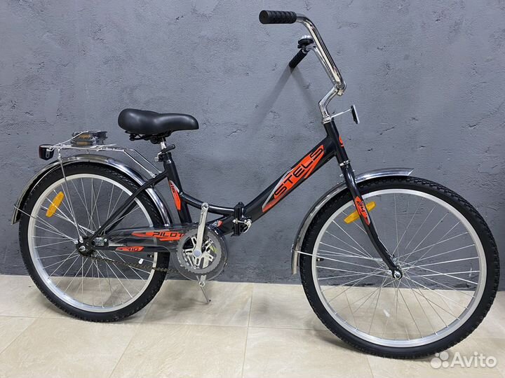 Велосипед складной Stels Pilot 710