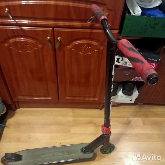 Трюковой самокат