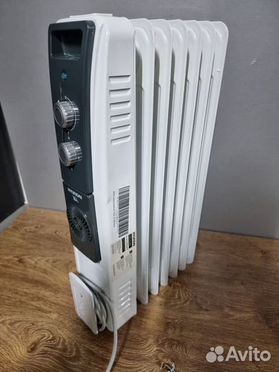 Новый масляный радиатор Hyundai H-HO8-07-UI843