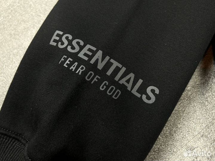 Зип худи essentials