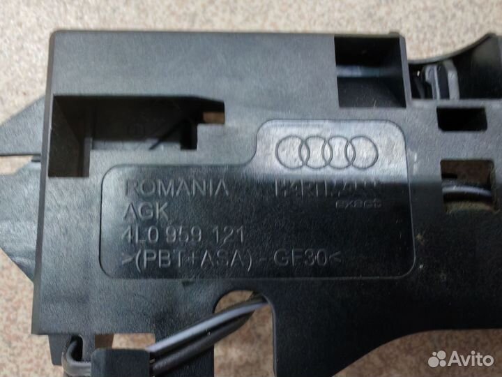 Блок концевиков крышки багажника Audi 4L0959121