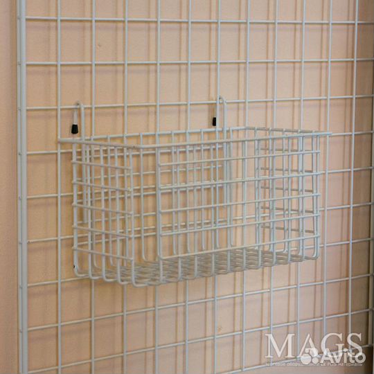 Корзина на сетку металлическая