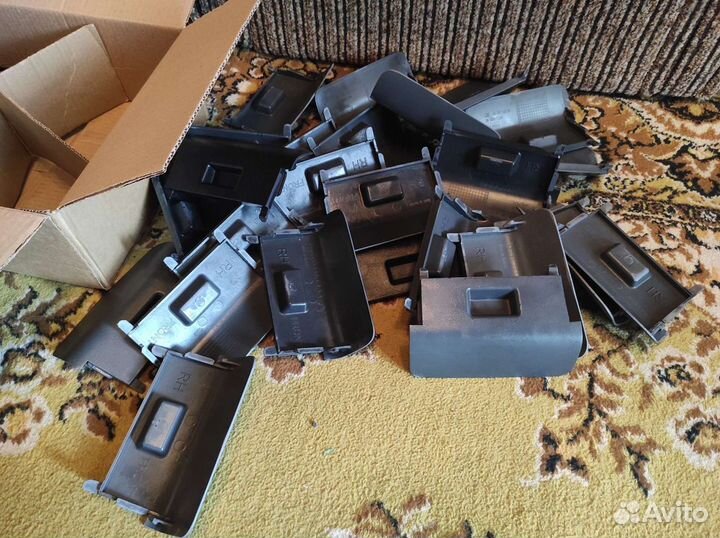 Крышки под домкрат Opel Insignia Country Tourer